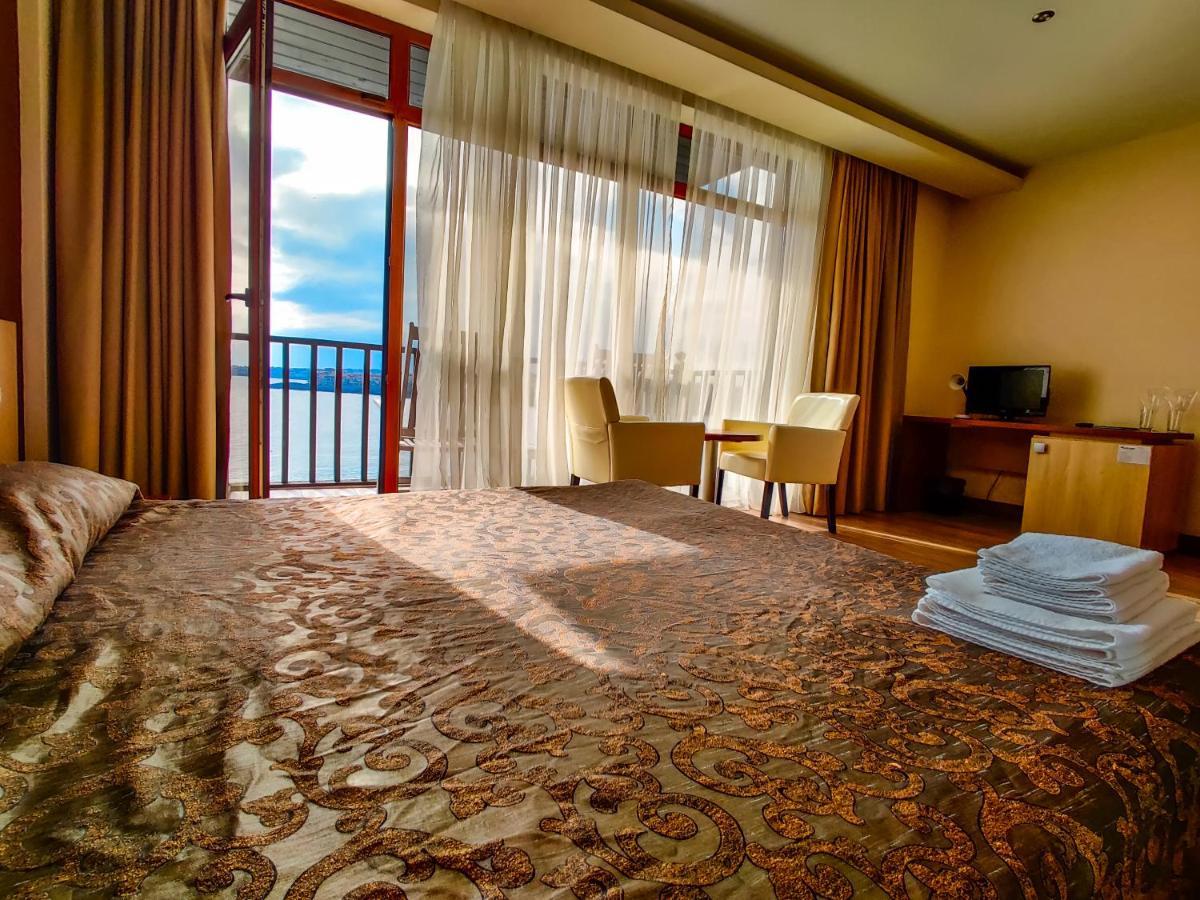 Family Hotel Casa Del Mare Sozopol Bagian luar foto
